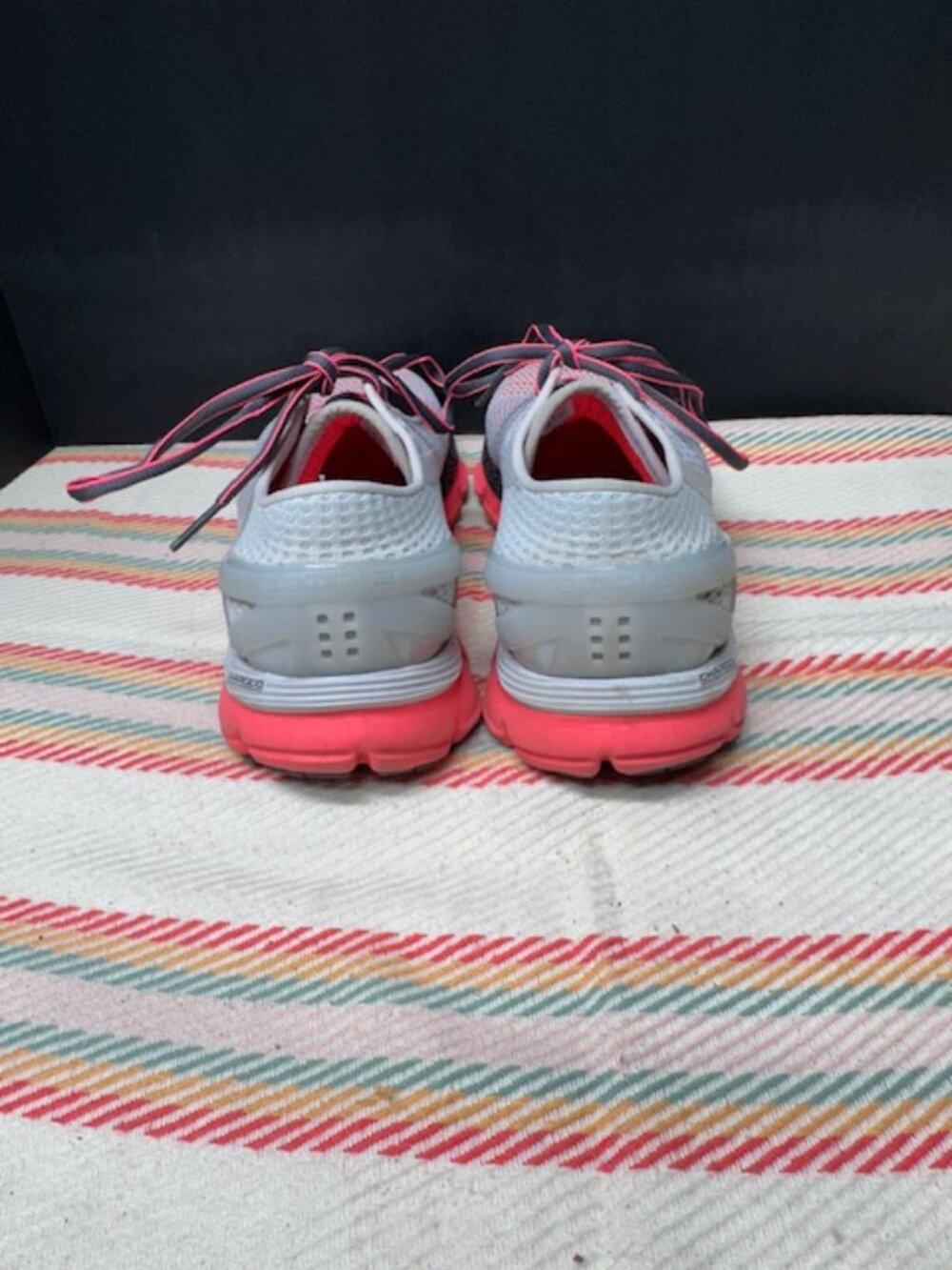 Under Armour Gemini 2 Woman's Size 8 - Picture 9 of 12